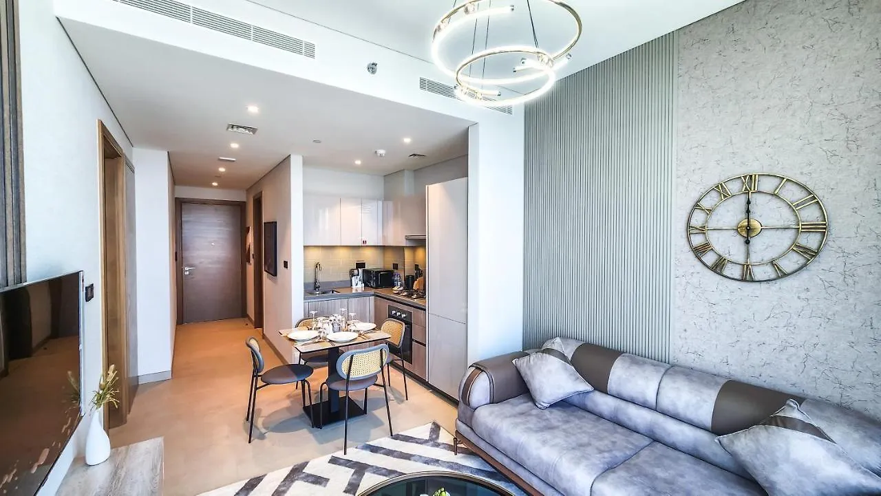 Stay By Latinem Luxury 1Br Holiday Home W2817 Near Burj Khalifa location